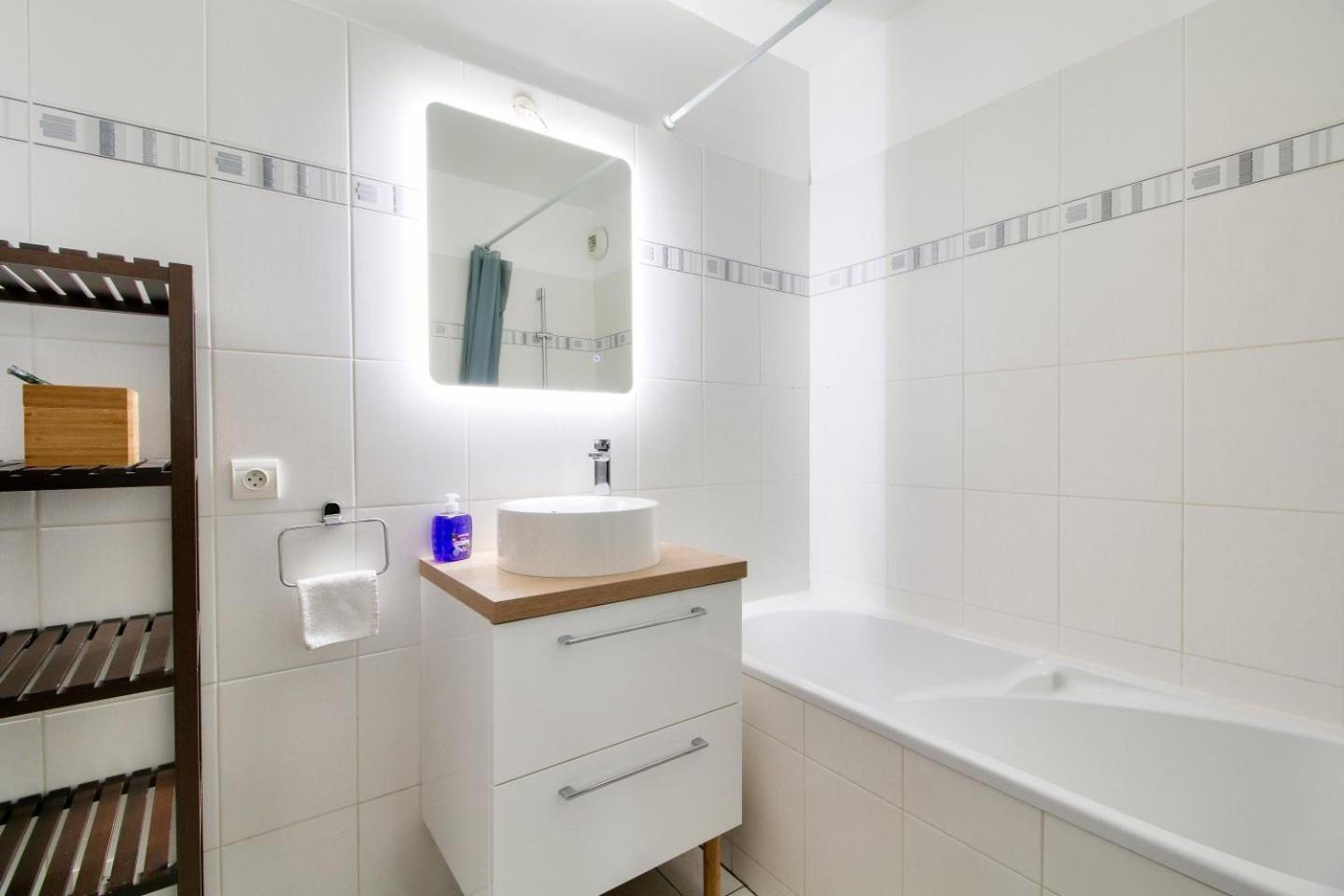 123Home-Loft & Spa Монтеврен Екстер'єр фото
